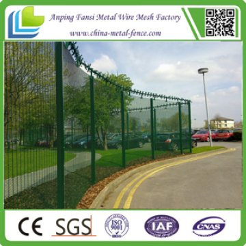 China Supplier Powder Cotaed High Security 358 Clearvu Security Fence with Spikes